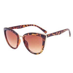 Cat Eye Leopard Print Fashion Sunglasses